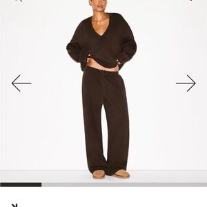 SKIMS boyfriends fleece baggy sweatpants